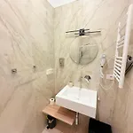 Lodevi Guest house